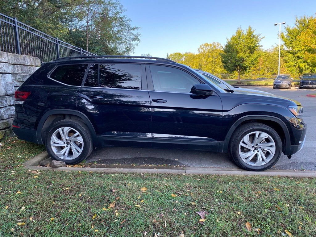 2023 Volkswagen Atlas 3.6L V6 SE w/Technology