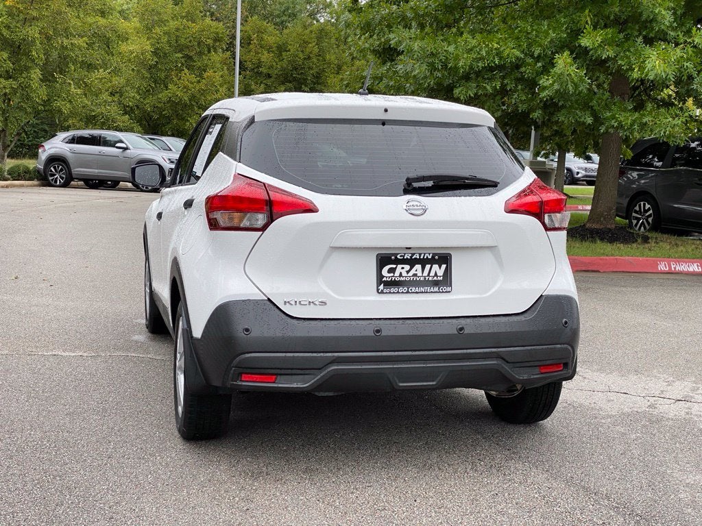 2020 Nissan Kicks S