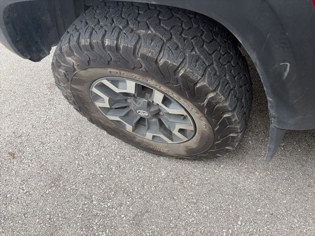 2022 Toyota Tacoma TRD Off-Road V6