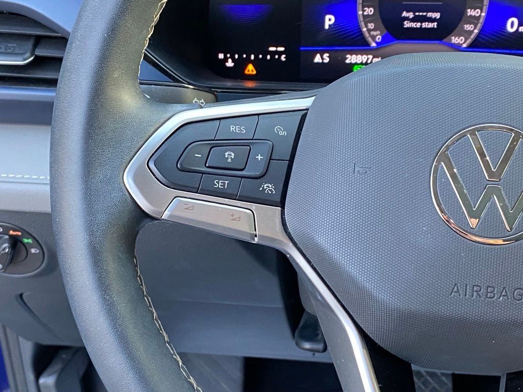 2024 Volkswagen Taos 1.5T SE