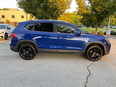 2024 Volkswagen Taos 1.5T SE