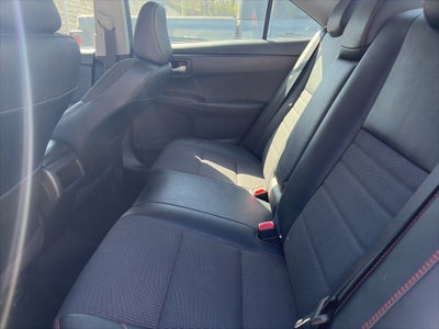 2017 Toyota Camry SE CLEAN CARFAX AND GOOD SVC RECORDS