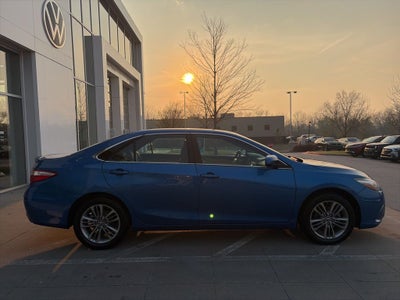 2017 Toyota Camry SE CLEAN CARFAX AND GOOD SVC RECORDS