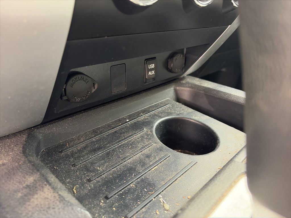 2018 Toyota Tundra SR5 5.7L V8 CLEAN CARFAX, BFGoodrich A/T Tires