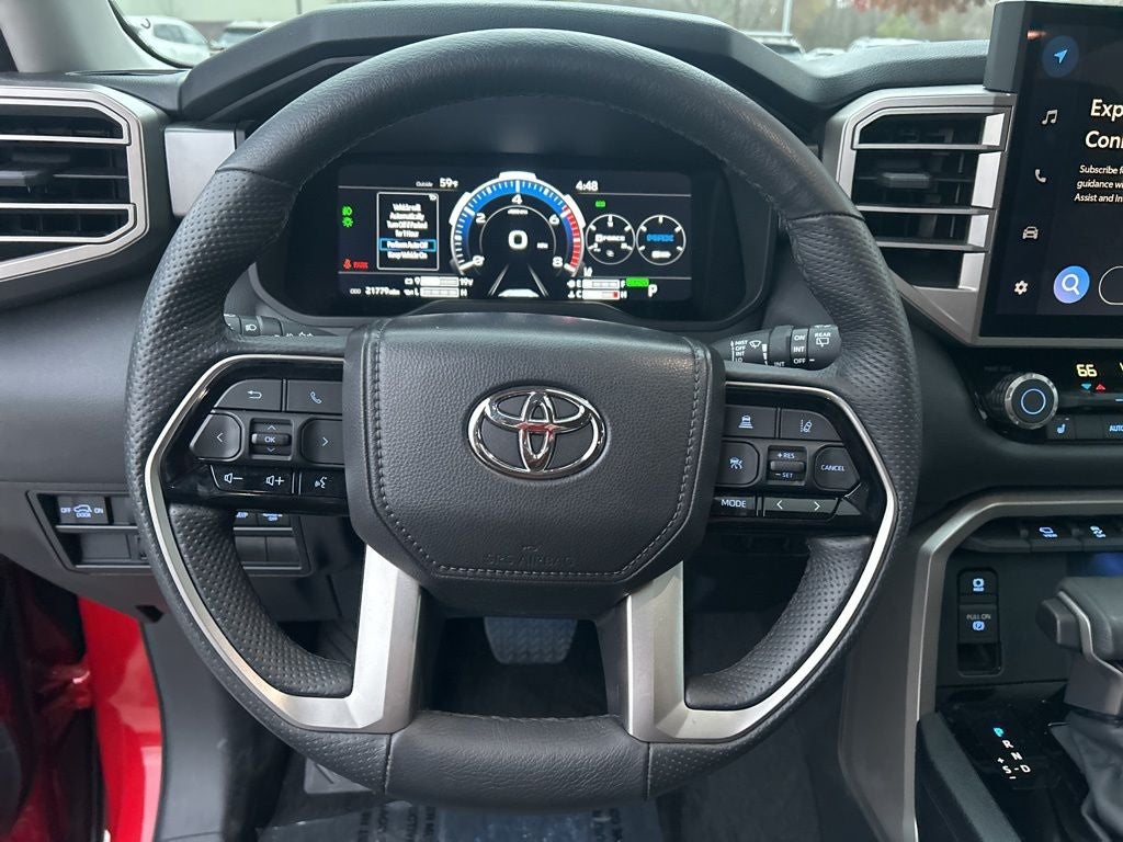 2024 Toyota Sequoia SR5 LEATHER ROOF 4x4 8 Passenger, 1 OWNER CLEAN CARFAX