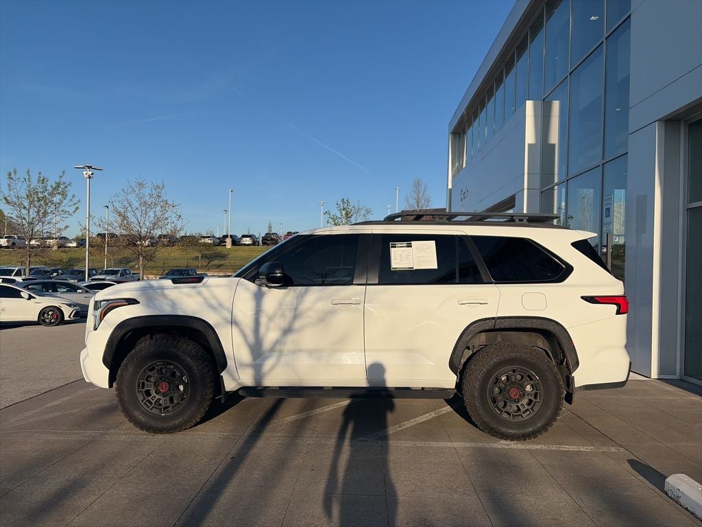 2024 Toyota Sequoia TRD Pro LOCAL VEHICLE, CLEEAN 1-OWNER CARFAX!!!!