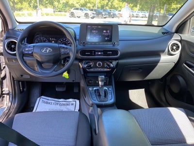 2022 Hyundai Kona SE