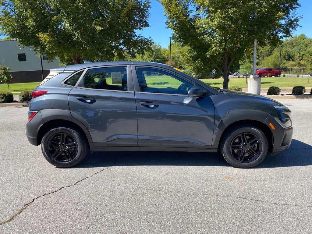 2022 Hyundai Kona SE
