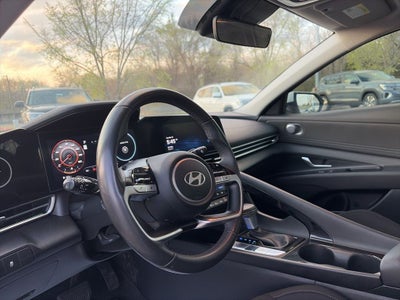 2024 Hyundai Elantra SEL CLEAN 1 OWNER CARFAX