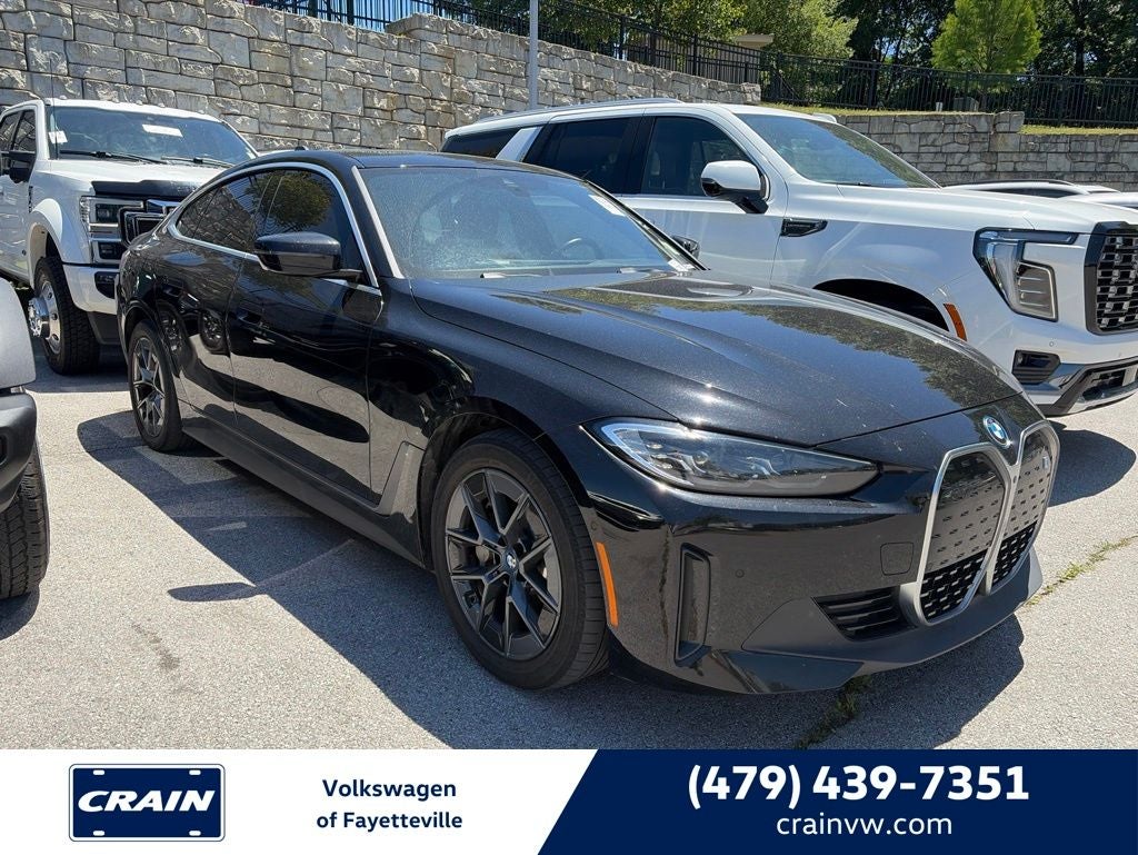 2024 BMW i4 eDrive35 CLEAN CARFAX PREMIUM PACKAGE!