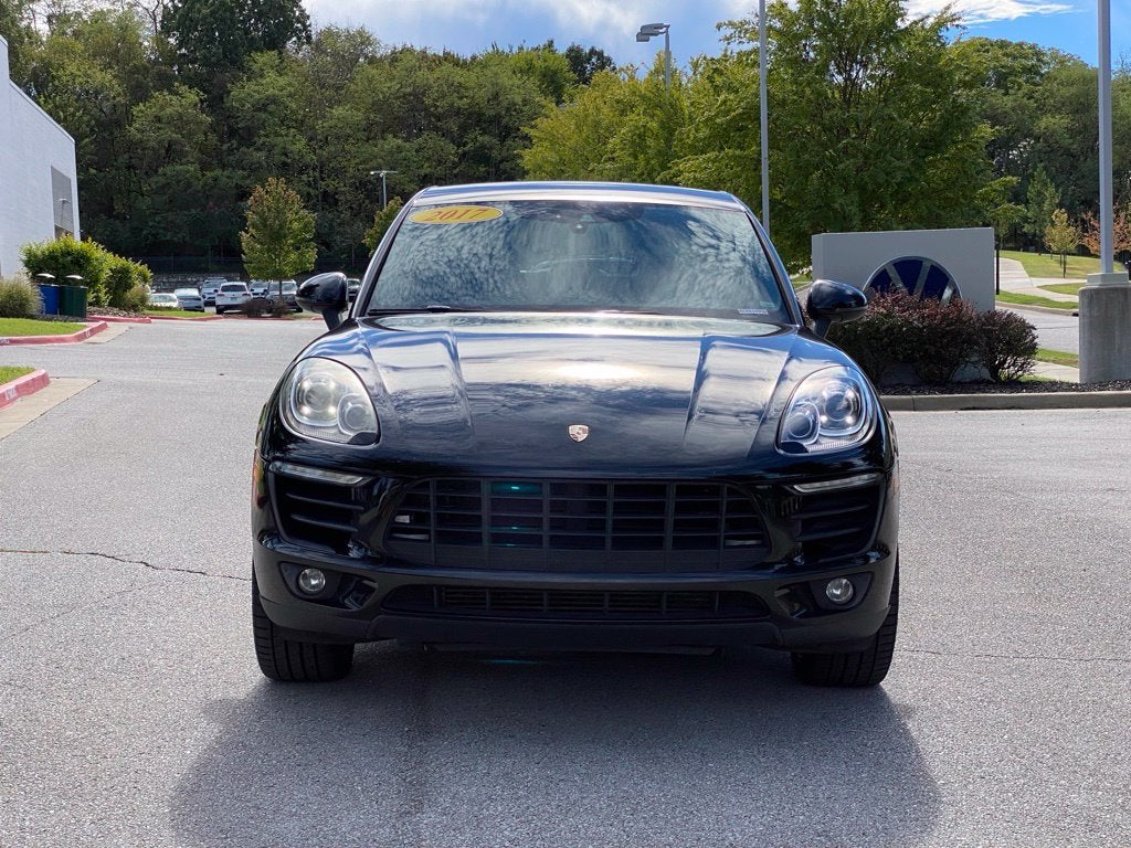 2017 Porsche Macan Base