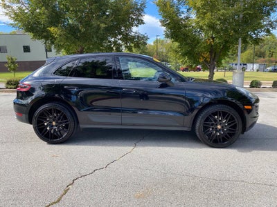 2017 Porsche Macan Base