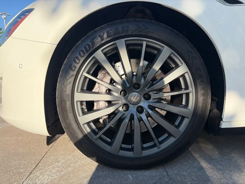 2020 Maserati Ghibli S Q4 (4) NEW TIRES AND NEW BRAKES FRONT AND REAR!!!