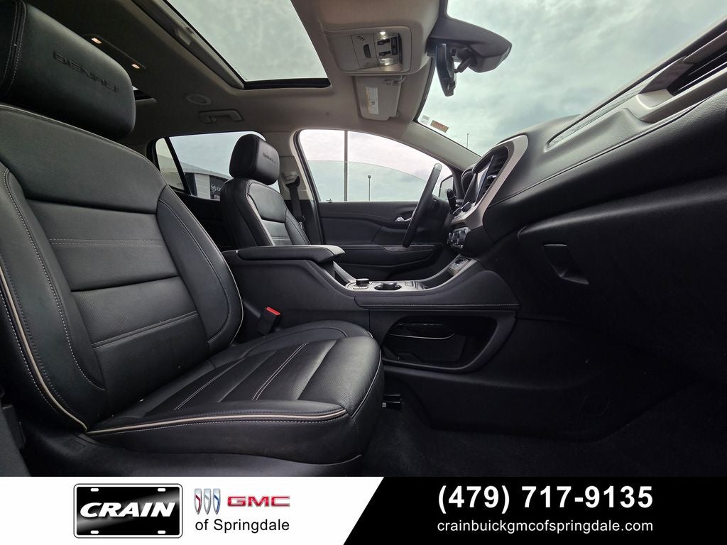 2022 GMC Acadia Denali