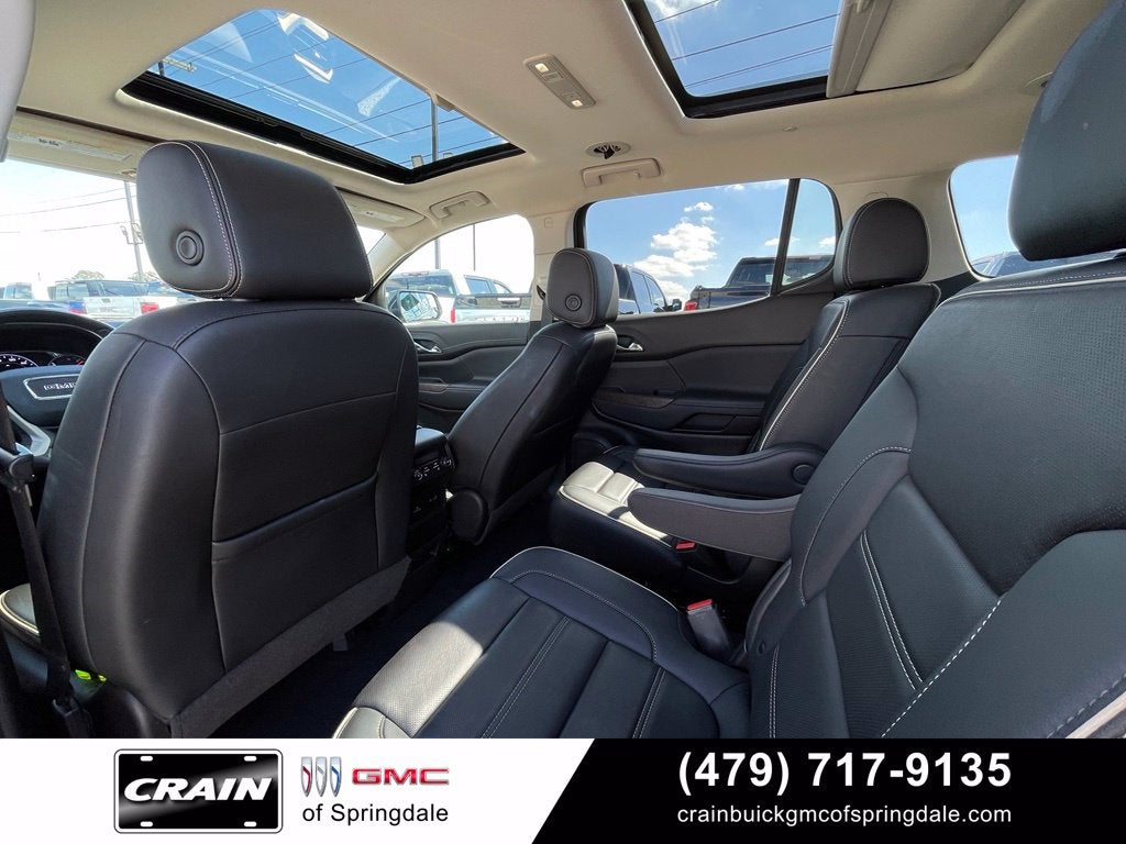2022 GMC Acadia Denali