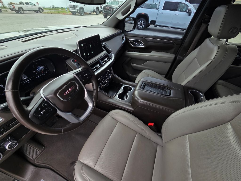 2022 GMC Yukon SLT