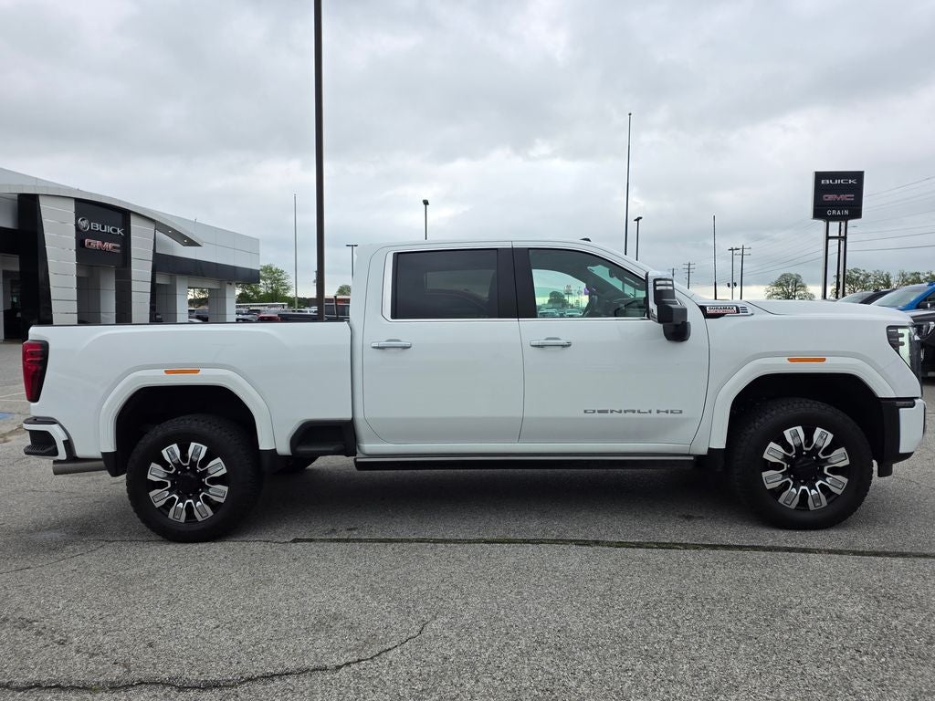 2024 GMC Sierra 2500HD Denali
