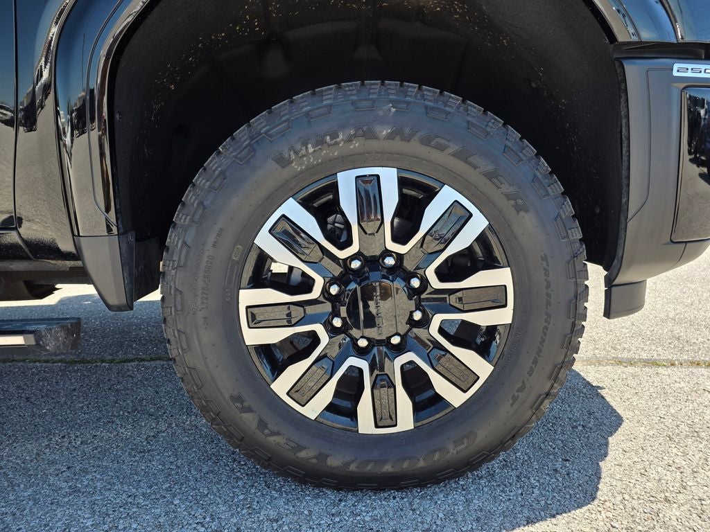 2024 GMC Sierra 2500HD Denali