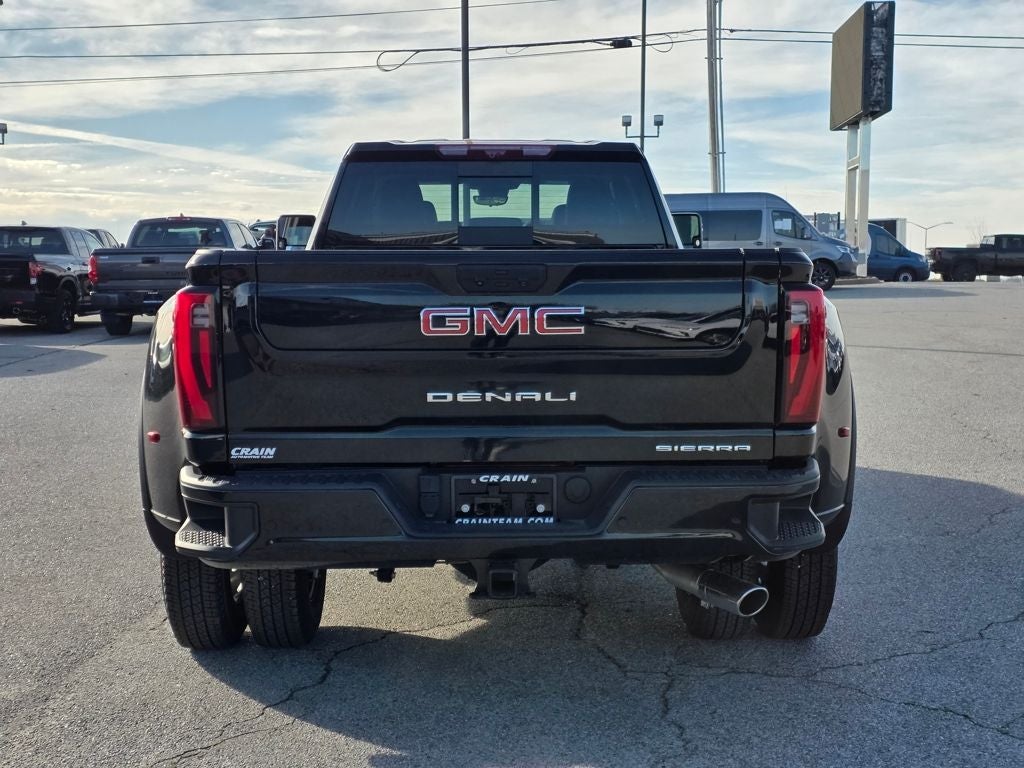 2024 GMC Sierra 3500HD Denali