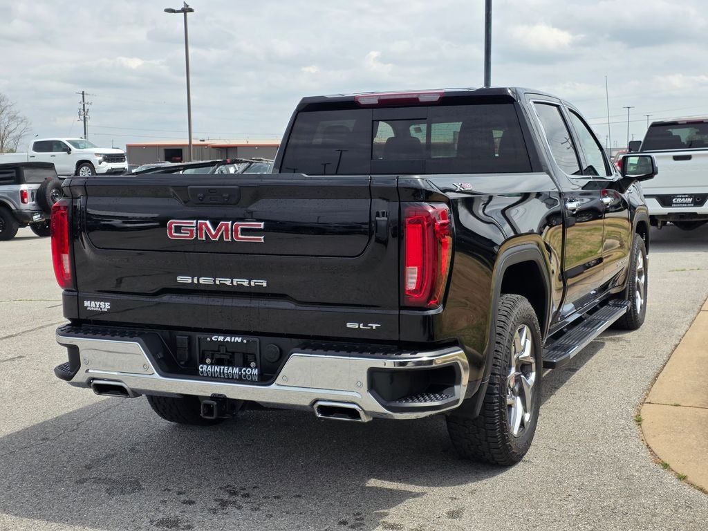2025 GMC Sierra 1500 SLT