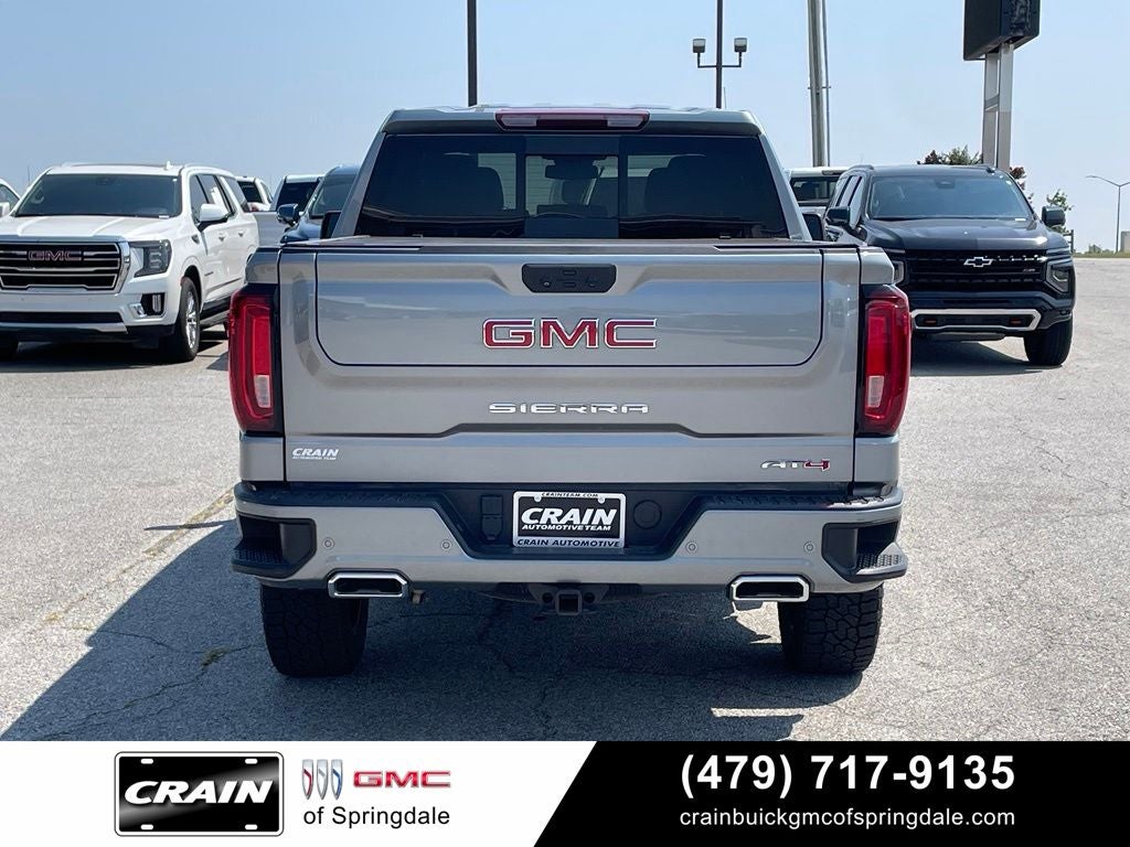 2023 GMC Sierra 1500 AT4 Premium Package