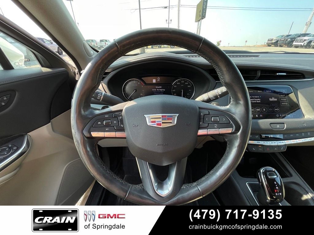 2020 Cadillac XT4 Premium Luxury
