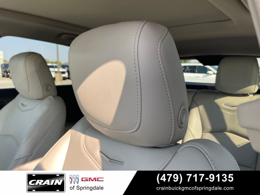 2020 Cadillac XT4 Premium Luxury