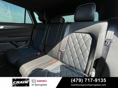 2025 Volkswagen Atlas Cross Sport 2.0T SEL Premium R-Line