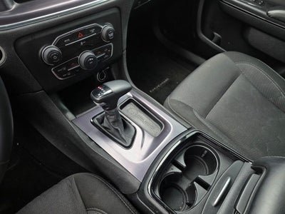 2017 Dodge Charger SE