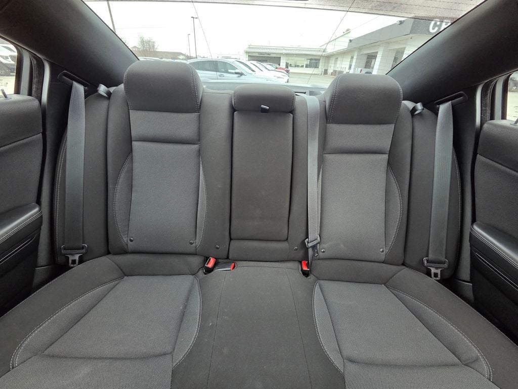 2017 Dodge Charger SE