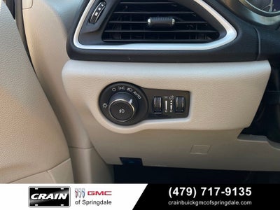 2024 Chrysler Pacifica Touring L