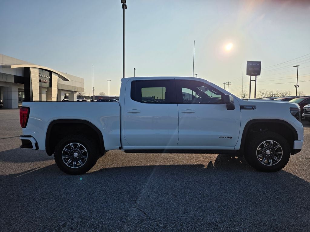 2025 GMC Sierra 1500 AT4