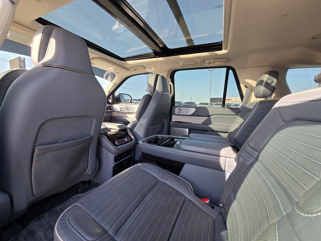 2020 Lincoln Navigator Black Label