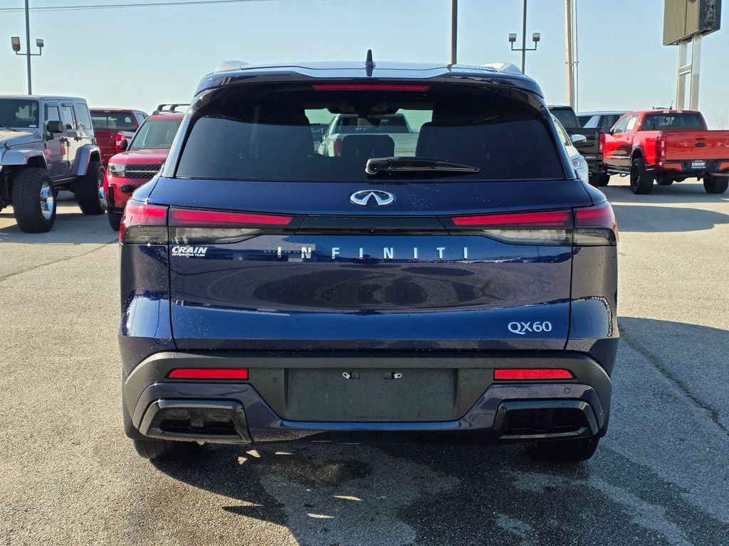 2024 INFINITI QX60 LUXE