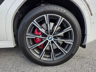 2022 BMW X6 xDrive40i