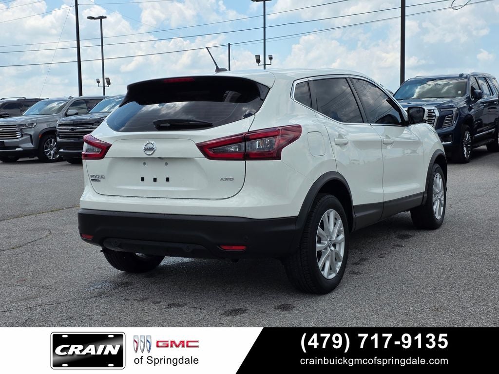 2022 Nissan Rogue Sport S