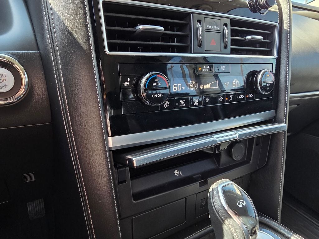 2024 INFINITI QX80 LUXE