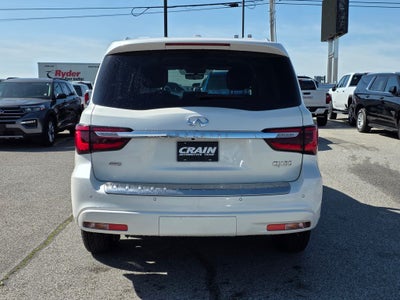 2024 INFINITI QX80 LUXE