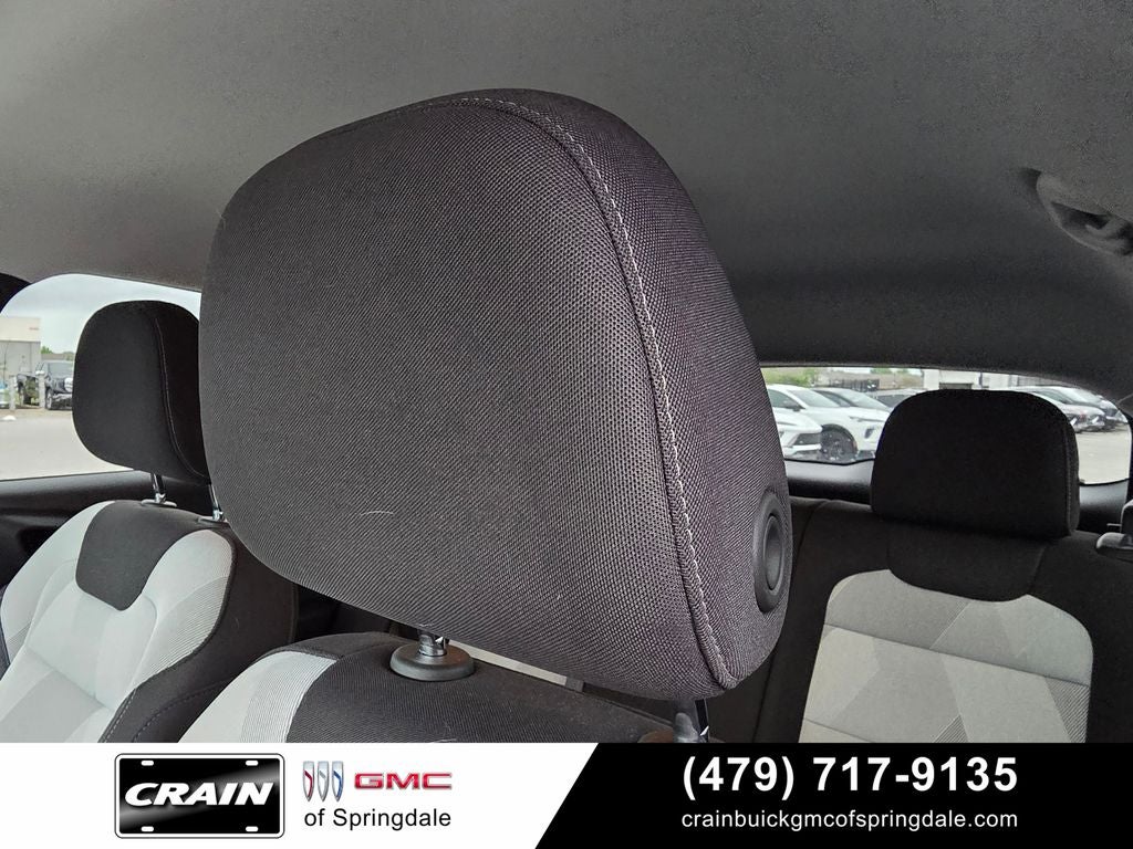 2025 Chevrolet Trax LS Conv / Heated Seats