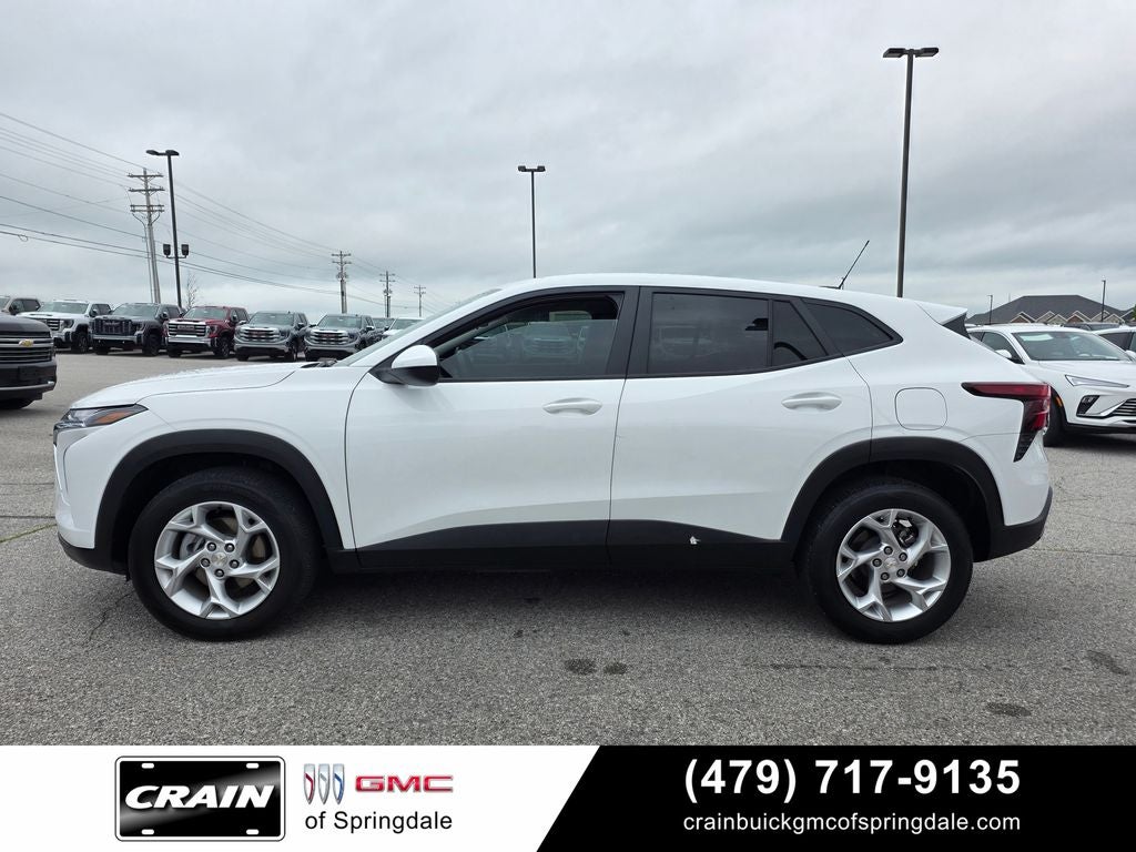 2025 Chevrolet Trax LS Conv / Heated Seats