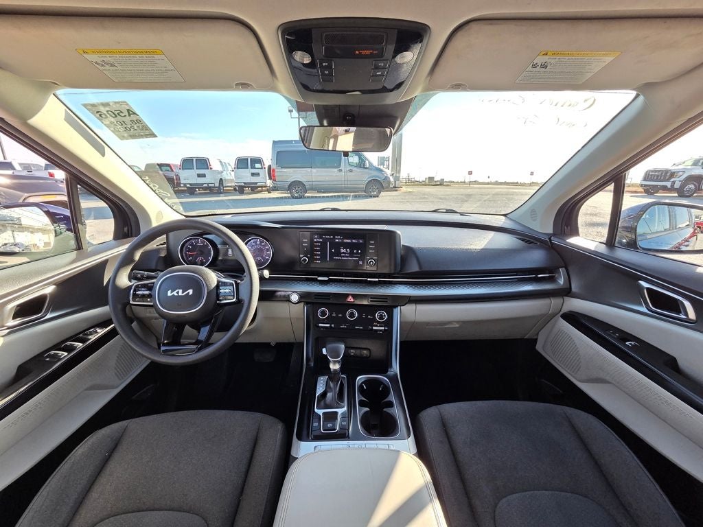 2022 Kia Carnival LXS