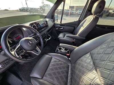 2021 Mercedes-Benz Sprinter 2500 Crew 144 WB