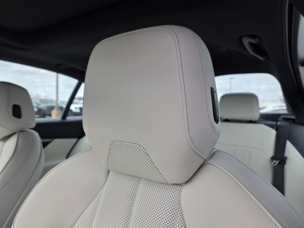 2024 BMW 5 Series 530i