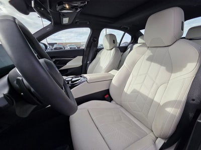 2024 BMW 5 Series 530i