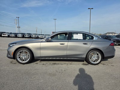 2024 BMW 5 Series 530i