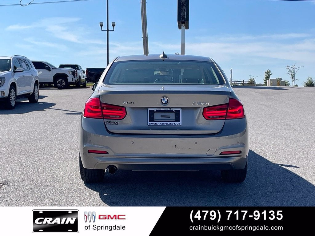 2017 BMW 3 Series 320i xDrive