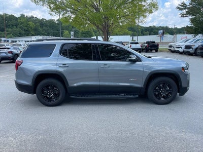 2022 GMC Acadia AT4