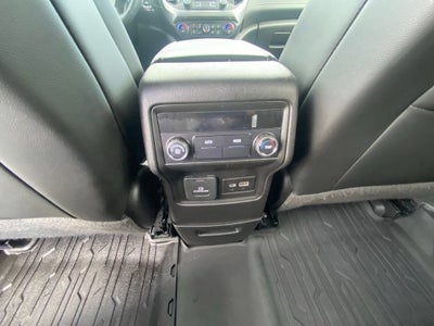 2022 GMC Acadia SLT