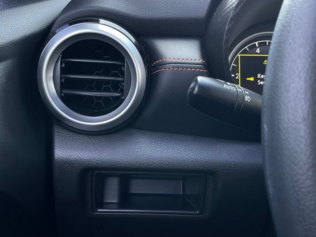 2020 Nissan Versa SR