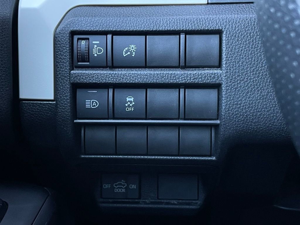 2024 Toyota Tacoma 4WD SR5